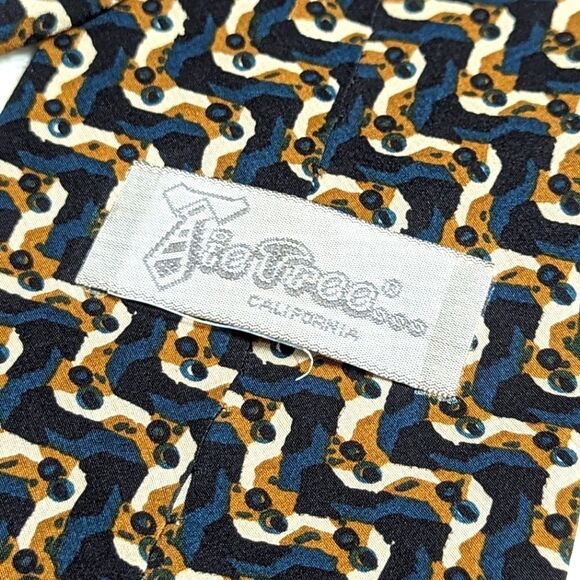 Vintage Men's Silk Tie From "Tie Tree of California"- Abstract Motif - Picture 10 of 10